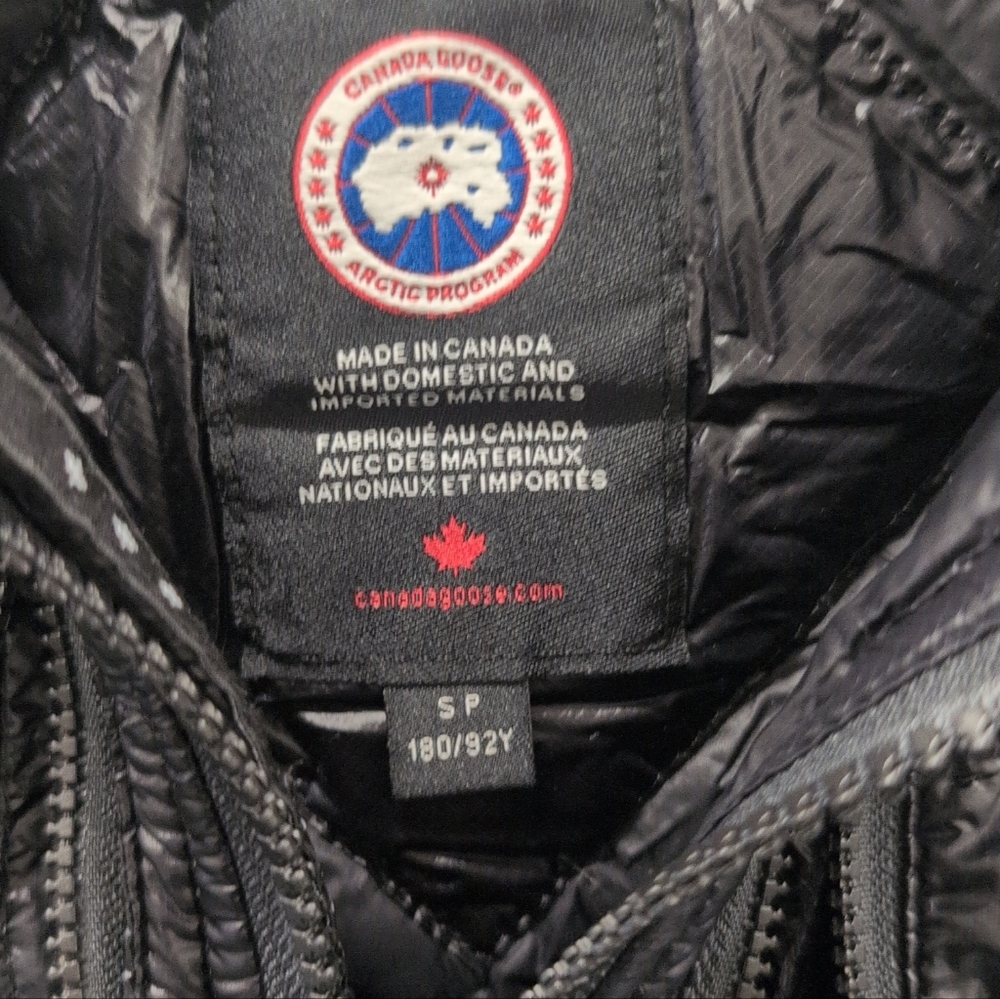 Canada Goose Womens Hybridge Lite Black Padded Hoody Jacket Size Small - Picture 2 of 9